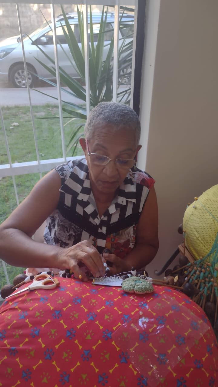 PONTO DE MEMÓRIA BARRA DE RENDA - Carmem Lucia Loroza